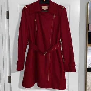 Michael Kors- EXCELLENT CONDITION! **Cover photo truest color. No signs of wear!